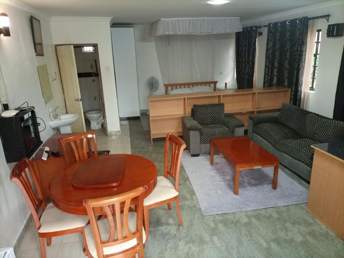 Avishai Homes Кисуму Екстериор снимка